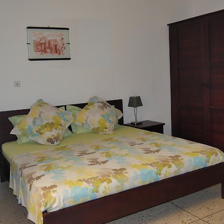 Best View Bed & Breakfast โลเม ภายนอก รูปภาพ